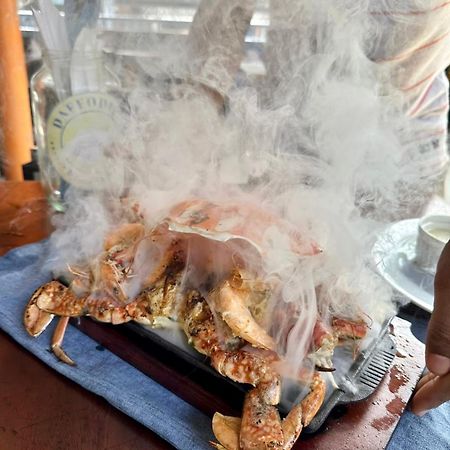 Daffodil Restaurant & Holiday Resort ウナワトゥナ エクステリア 写真