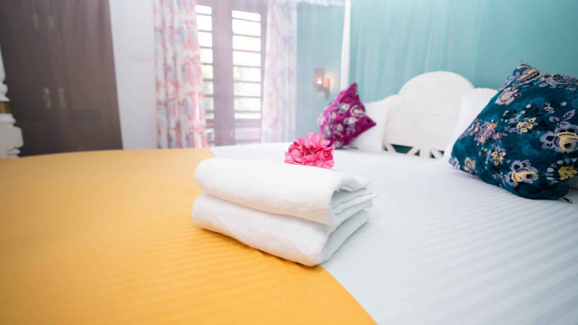 Daffodil Restaurant & Holiday Resort ウナワトゥナ エクステリア 写真